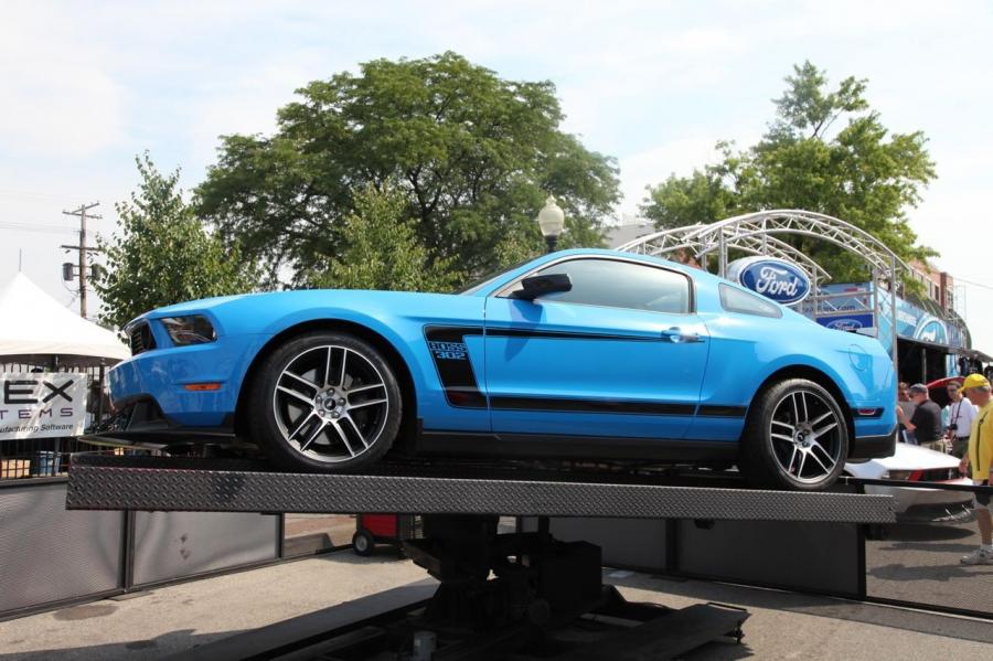  Ford Mustang Boss 302 2011 года  (фото 3 из 3)